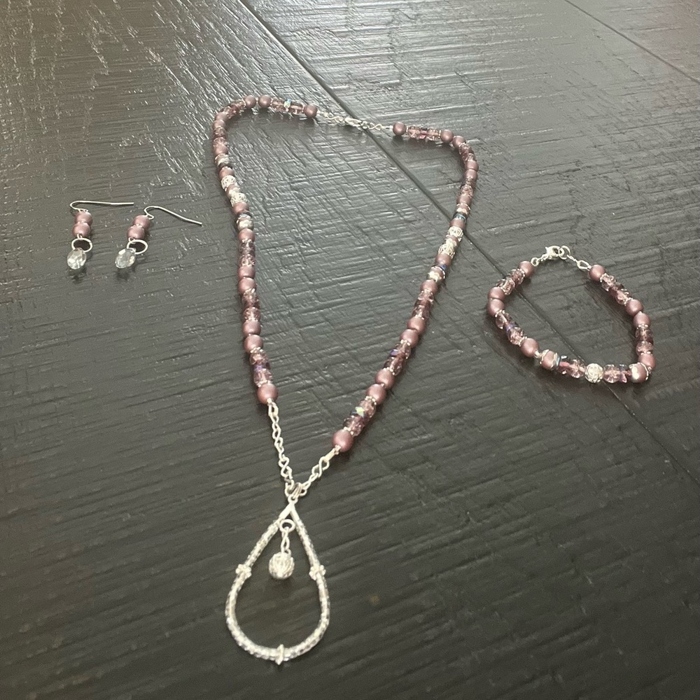 Pink and silver handcrafted beaded necklace/pendant, bracelet and earrings set.